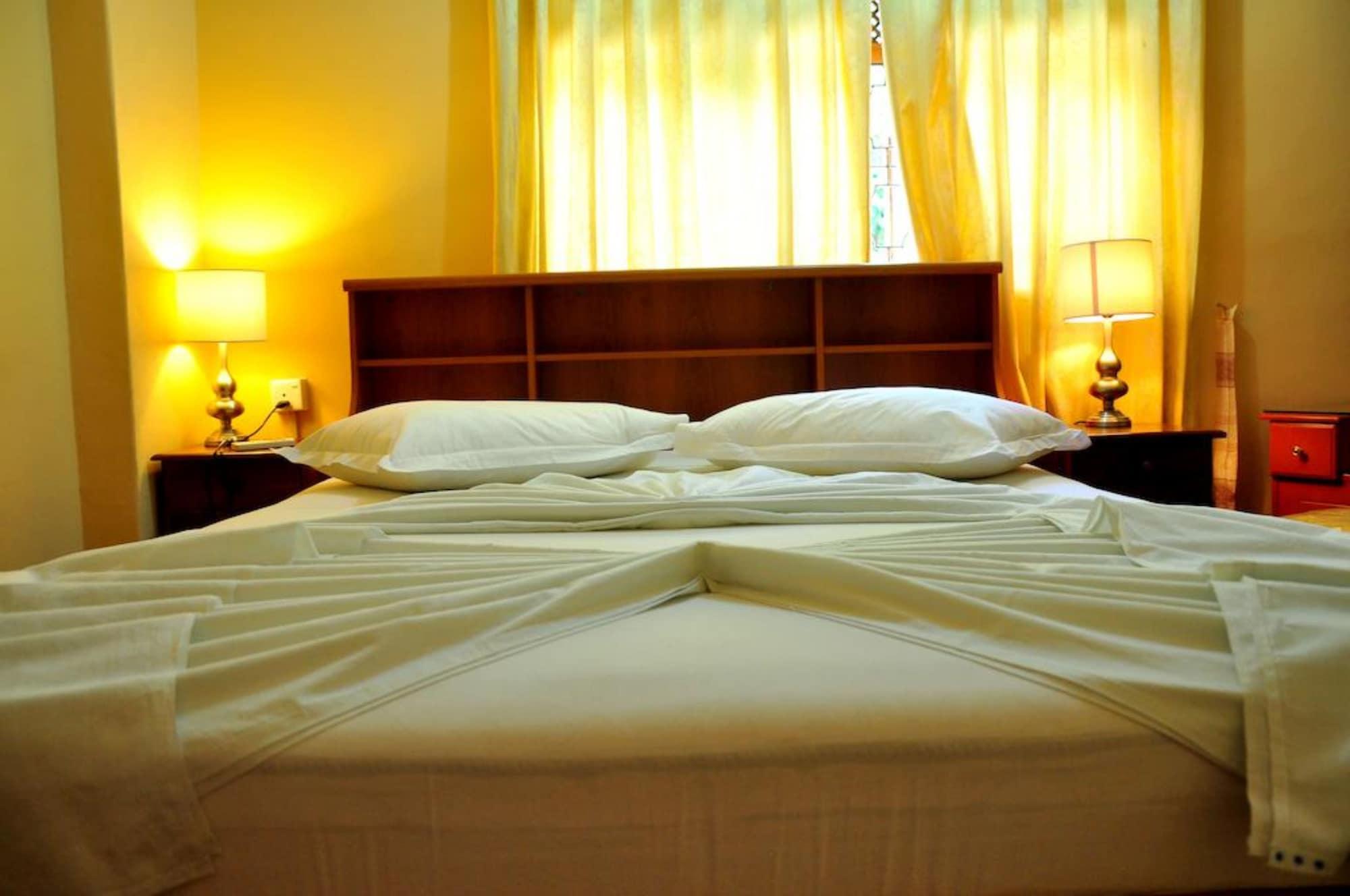 French Garden Tourist Rest Hotel Anuradhapura Exterior photo